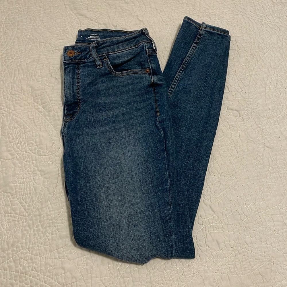 Women’s Distressed Old Navy High Rise Rockstar Super Skinny Medium Wash Jeans